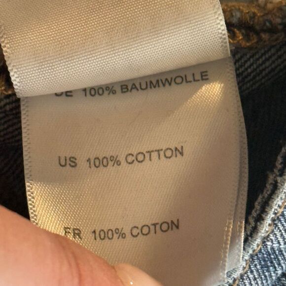 Articles of Society Womens Distressed Denim Shorts Size 27‎ Frayed Hem Ripped - Picture 6 of 7